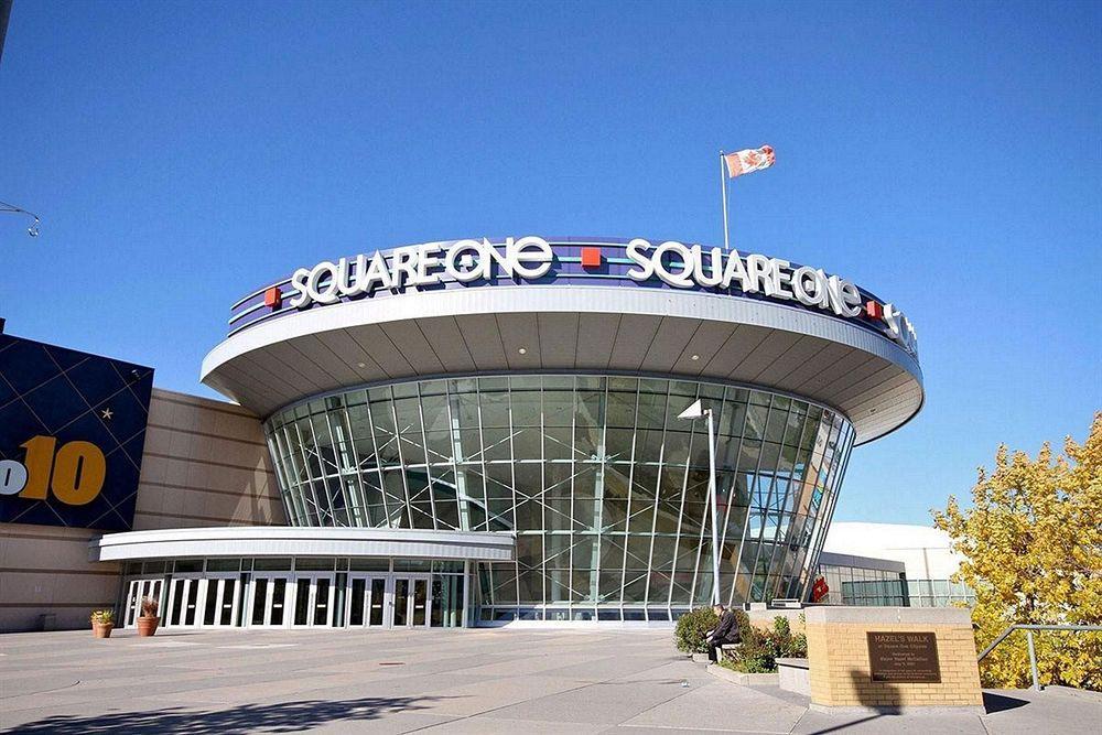 Downtown Mississauga Executive Suites Sq1 Екстер'єр фото