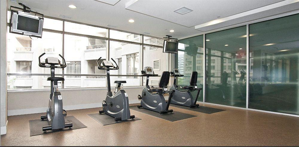 Downtown Mississauga Executive Suites Sq1 Екстер'єр фото
