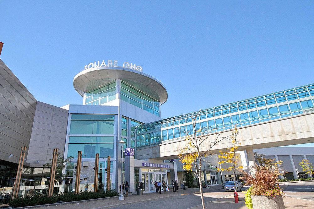 Downtown Mississauga Executive Suites Sq1 Екстер'єр фото
